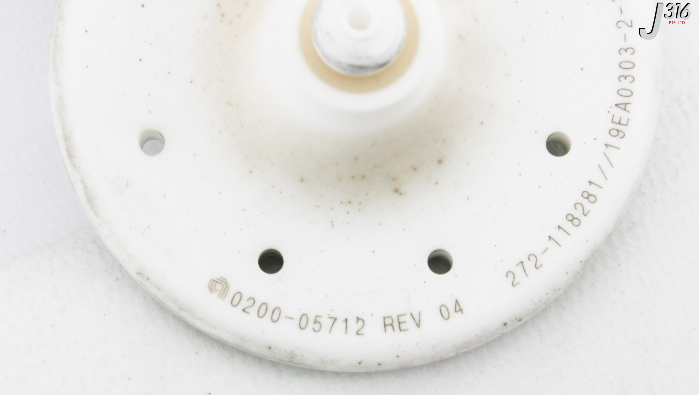 30048 APPLIED MATERIALS ALO BAFFLE, 8-HOLE, 2.5